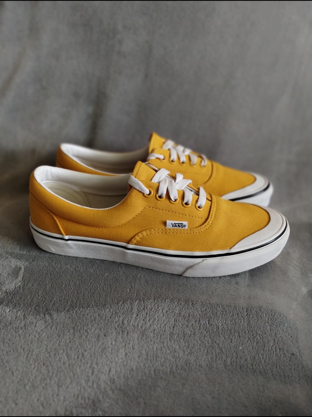 Vans Authentic Mustard Yellow Canvas Sneakers Women’s 8.5 / Men’s 7.5 EU 41